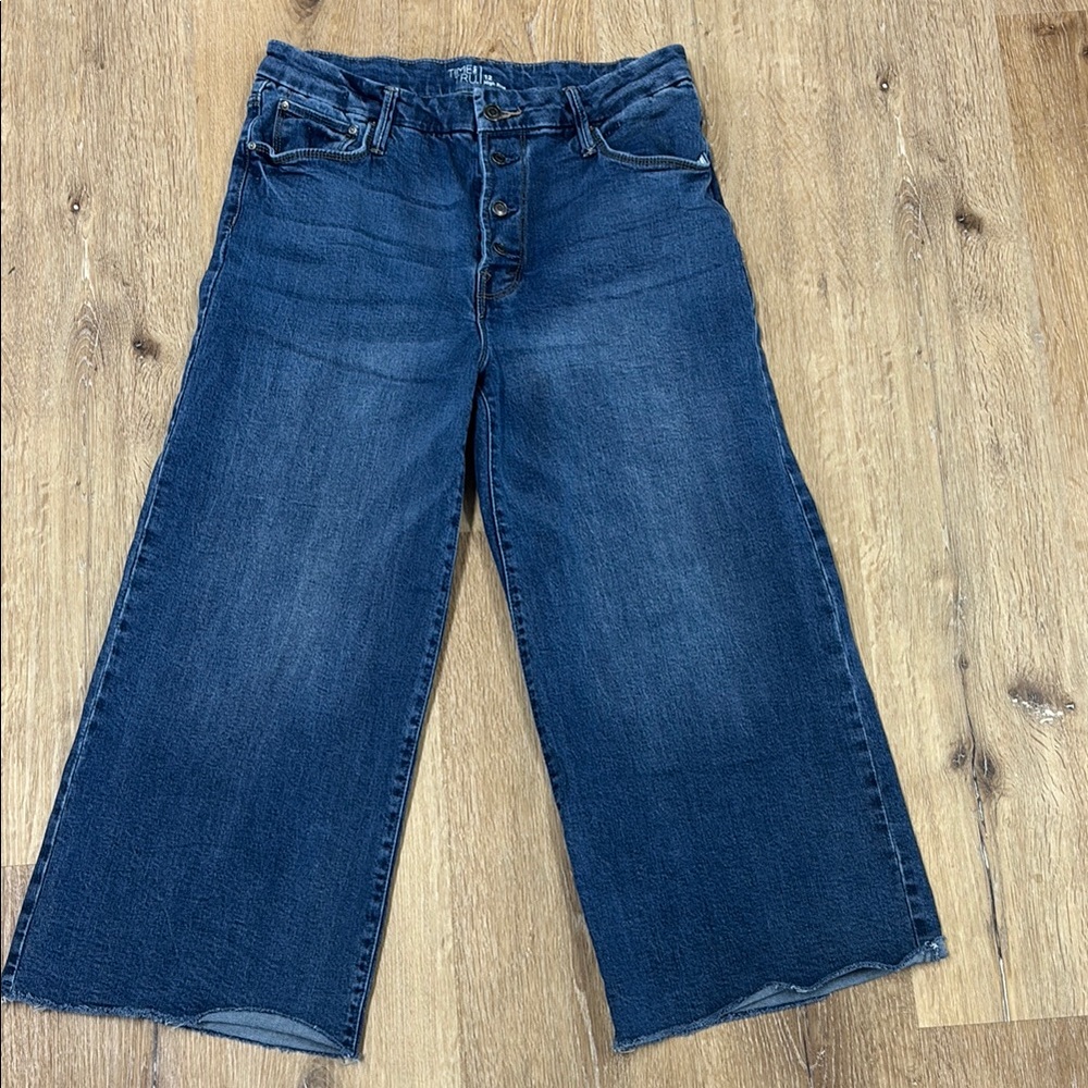 Women's Blue Cropped Wide-Leg Jeans